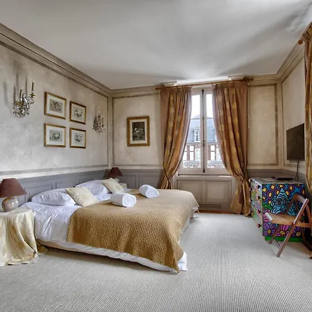Luxurious 4 Bedroom Duplex, 200M From Place Morny Deauville Exterior foto