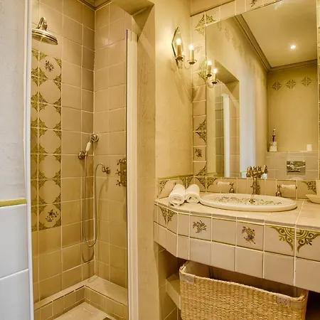 Luxurious 4 Bedroom Duplex, 200M From Place Morny Deauville Exterior foto