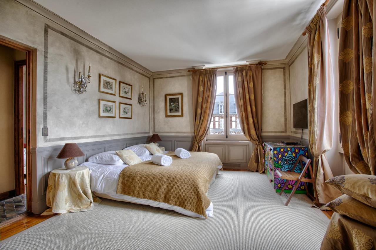 Apartment Luxurious 4 Bedroom Duplex, 200m From Place Morny Deauville