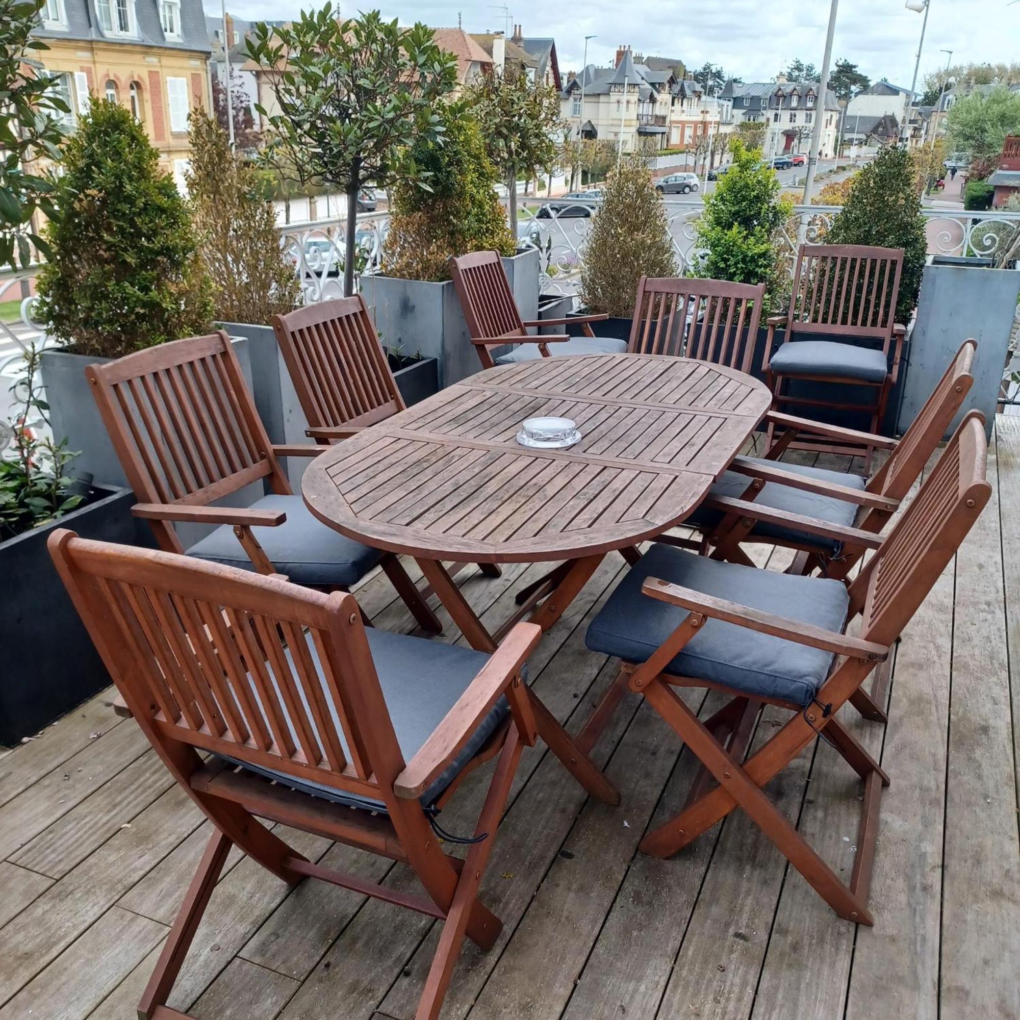 Apartment Luxurious 4 Bedroom Duplex, 200m From Place Morny